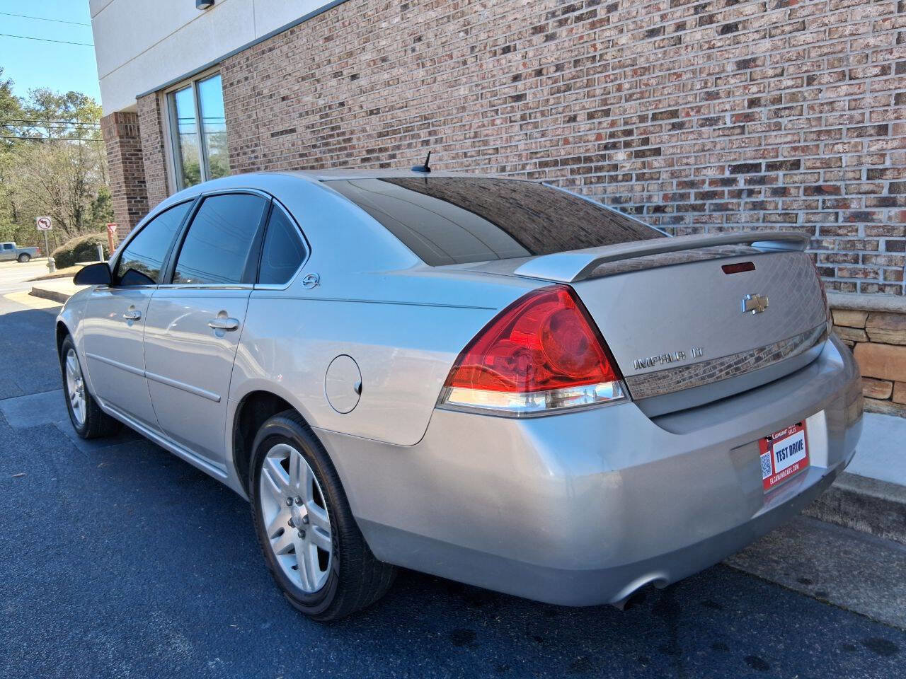 Used 2006 Chevrolet Impala LT image 3