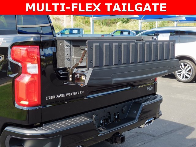 New 2026 Chevrolet Silverado 1500 LT Trail Boss w/ Convenience Package II image 3
