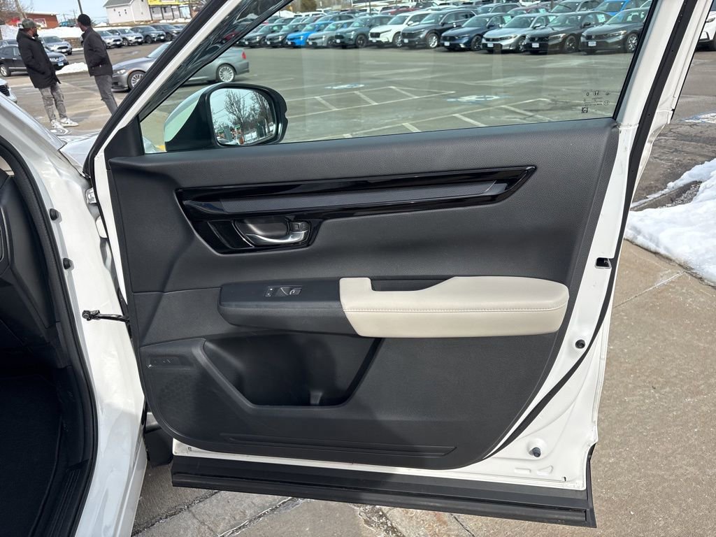 Used 2023 Honda CR-V EX-L image 8