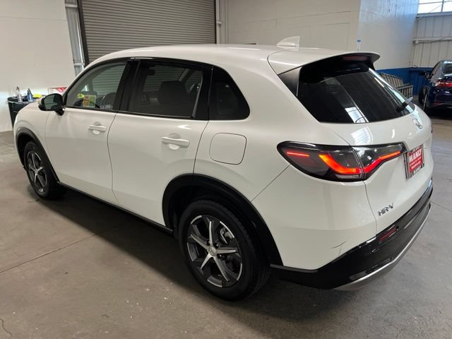Used 2023 Honda HR-V EX-L image 5
