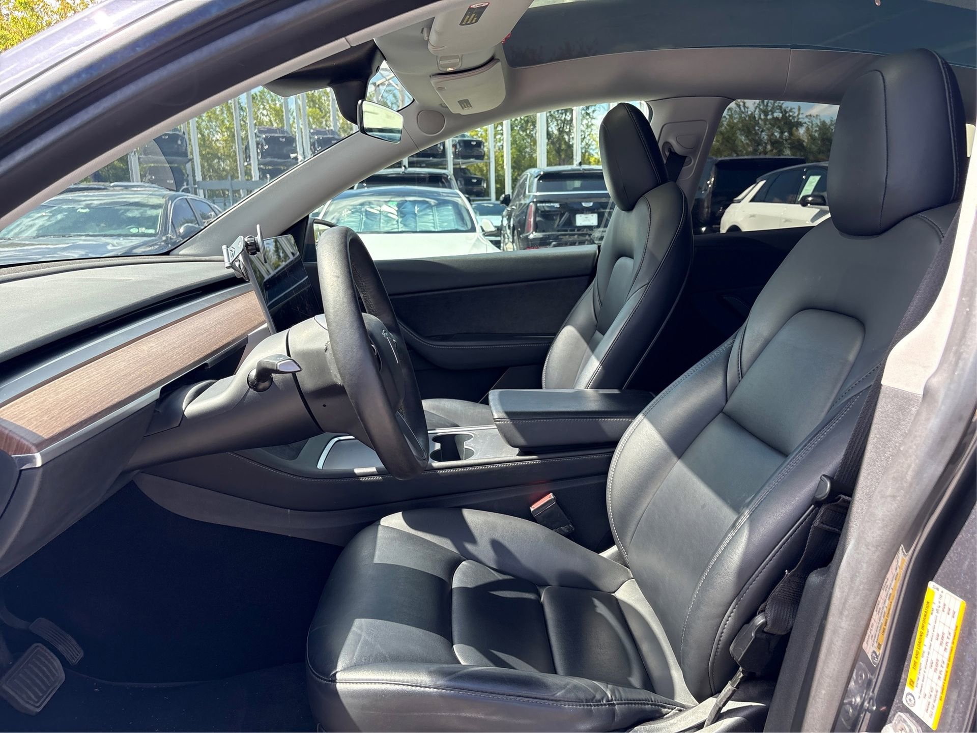 Used 2021 Tesla Model Y Long Range AWD/4WD image 9