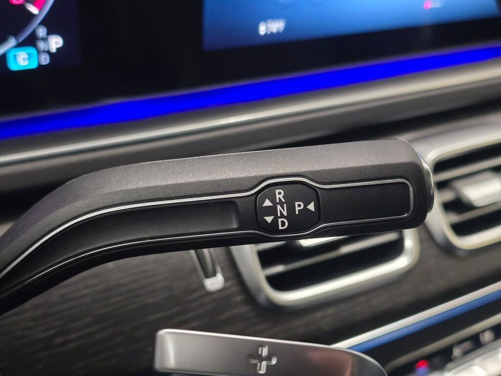 New 2026 Mercedes-Benz GLS 450 4MATIC image 16