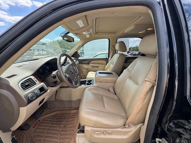 Used 2010 GMC Yukon SLT RWD image 3