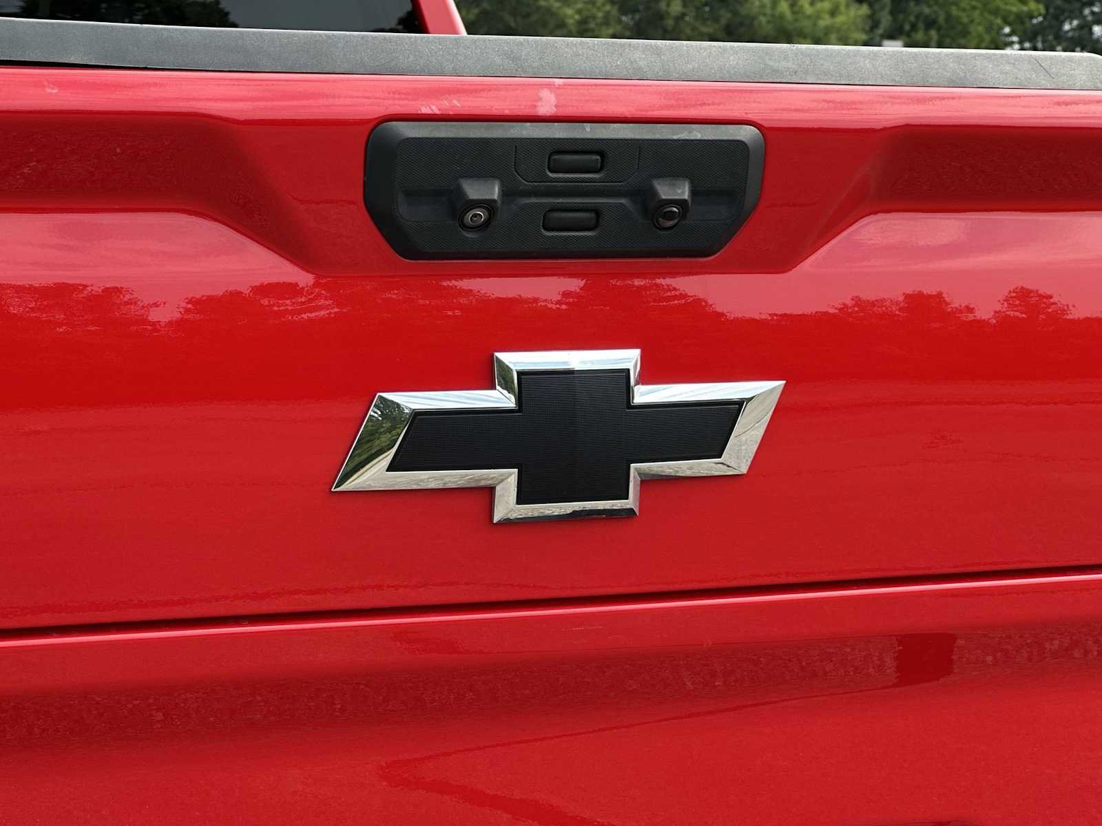 Certified 2022 Chevrolet Silverado 1500 LT Trail Boss w/ LT Trail Boss Premium Package AWD/4WD image 12