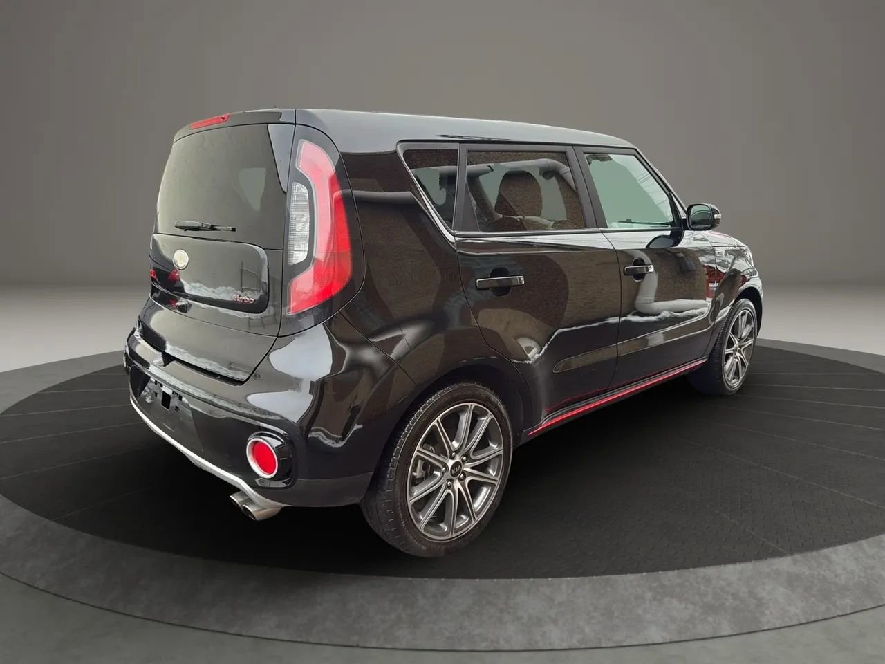 Used 2019 Kia Soul ! image 5