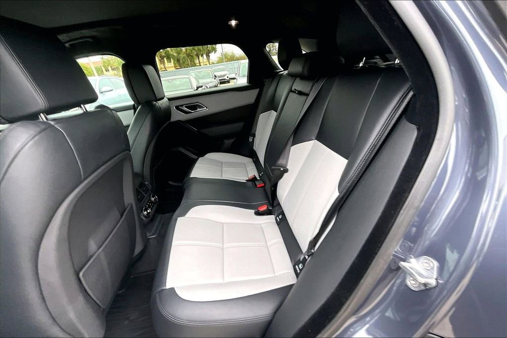 Used 2026 Land Rover Range Rover Velar Autobiography image 17