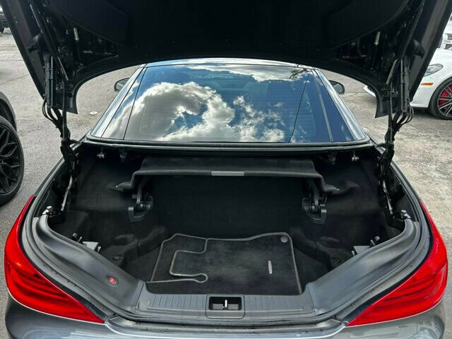 Used 2017 Mercedes-Benz SL 450 image 13