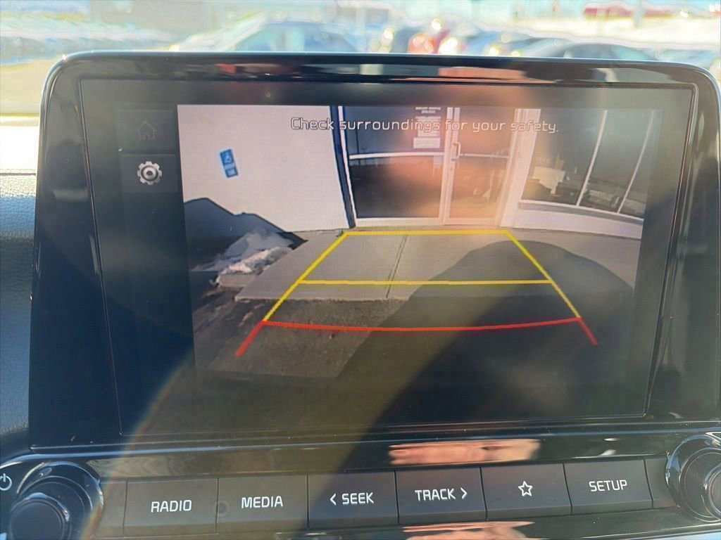 Used 2023 Kia Forte LXS w/ LXS Technology Package FWD image 17