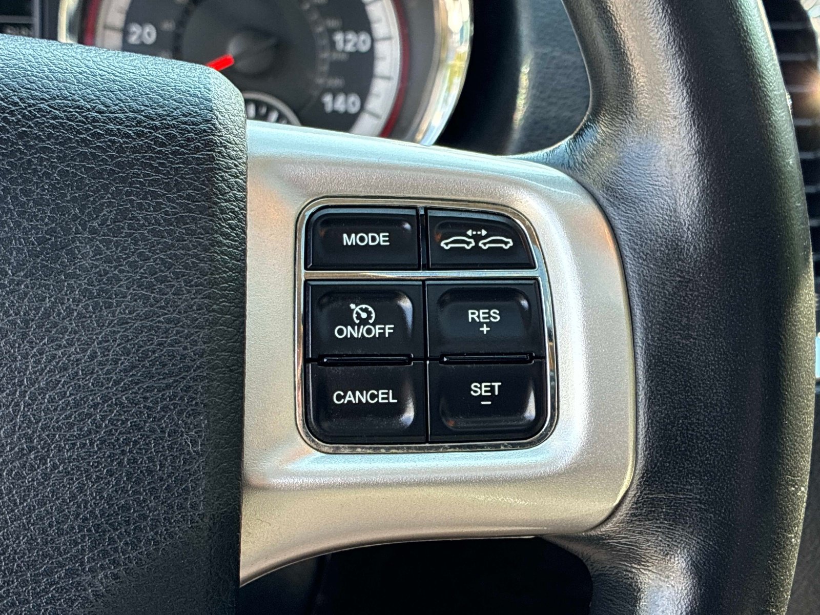 Used 2012 Dodge Durango Citadel w/ Trailer Tow Group IV AWD/4WD image 29