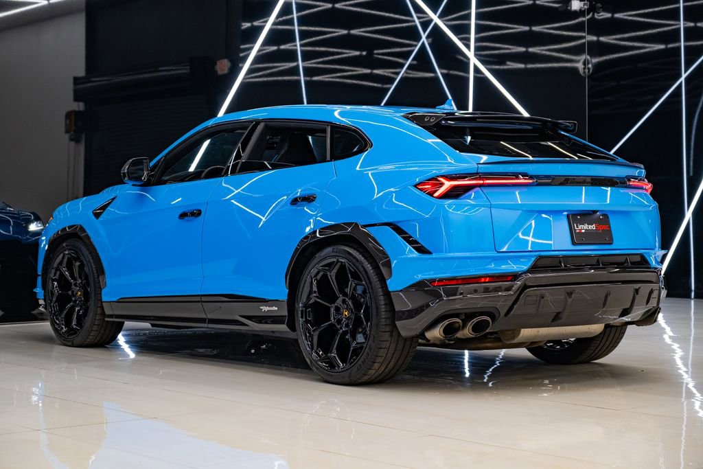 Used 2024 Lamborghini Urus Performante AWD/4WD image 9