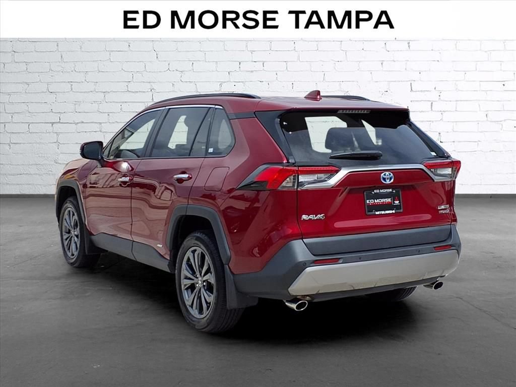 Used 2022 Toyota RAV4 Limited AWD/4WD image 3