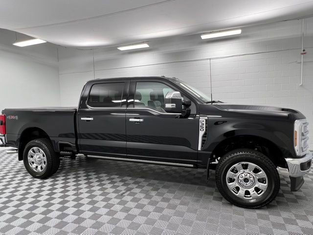Used 2024 Ford F350 King Ranch w/ Chrome Package image 4