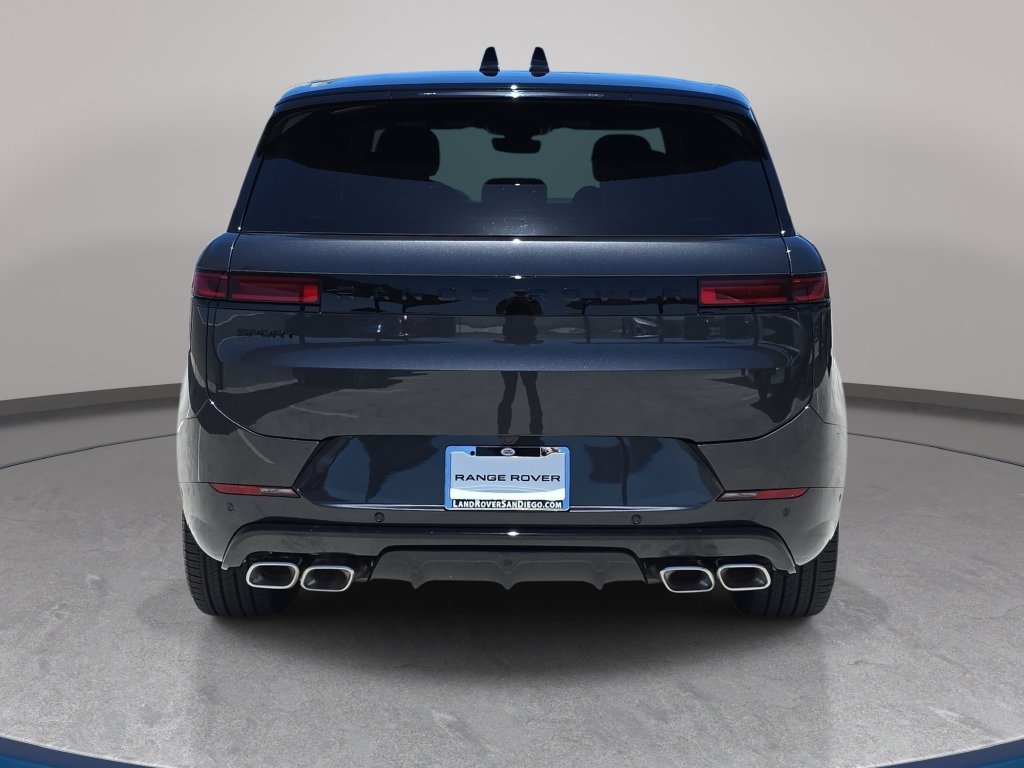 New 2026 Land Rover Range Rover Sport Dynamic SE AWD/4WD image 6
