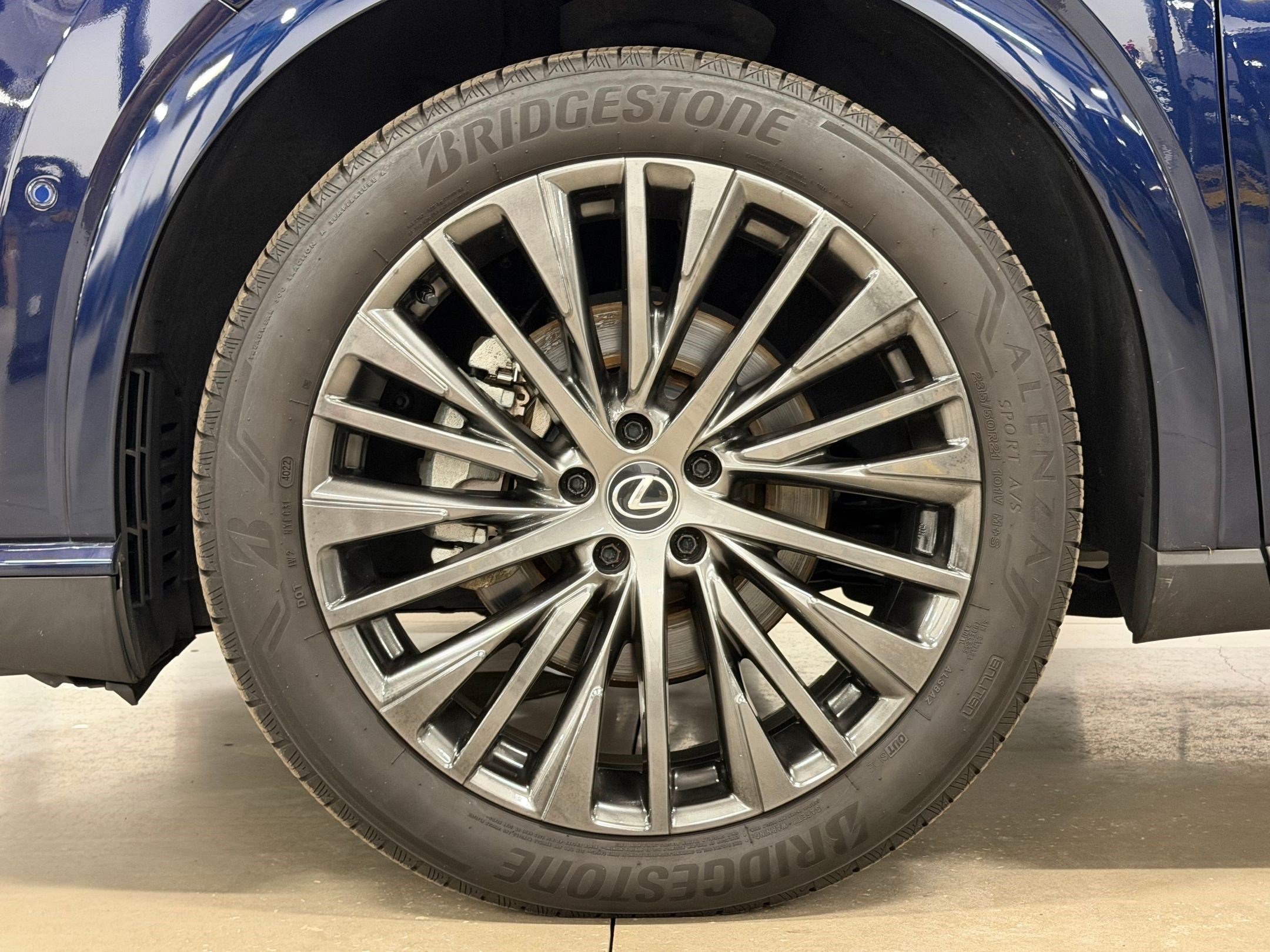 Used 2023 Lexus RX 350 FWD w/ Cold Area Package image 12