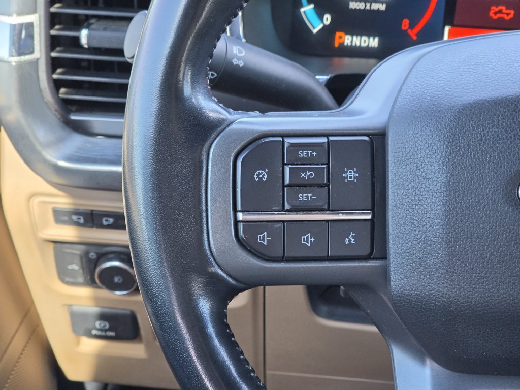 Used 2022 Ford F150 Lariat w/ Trailer Tow Package RWD image 27