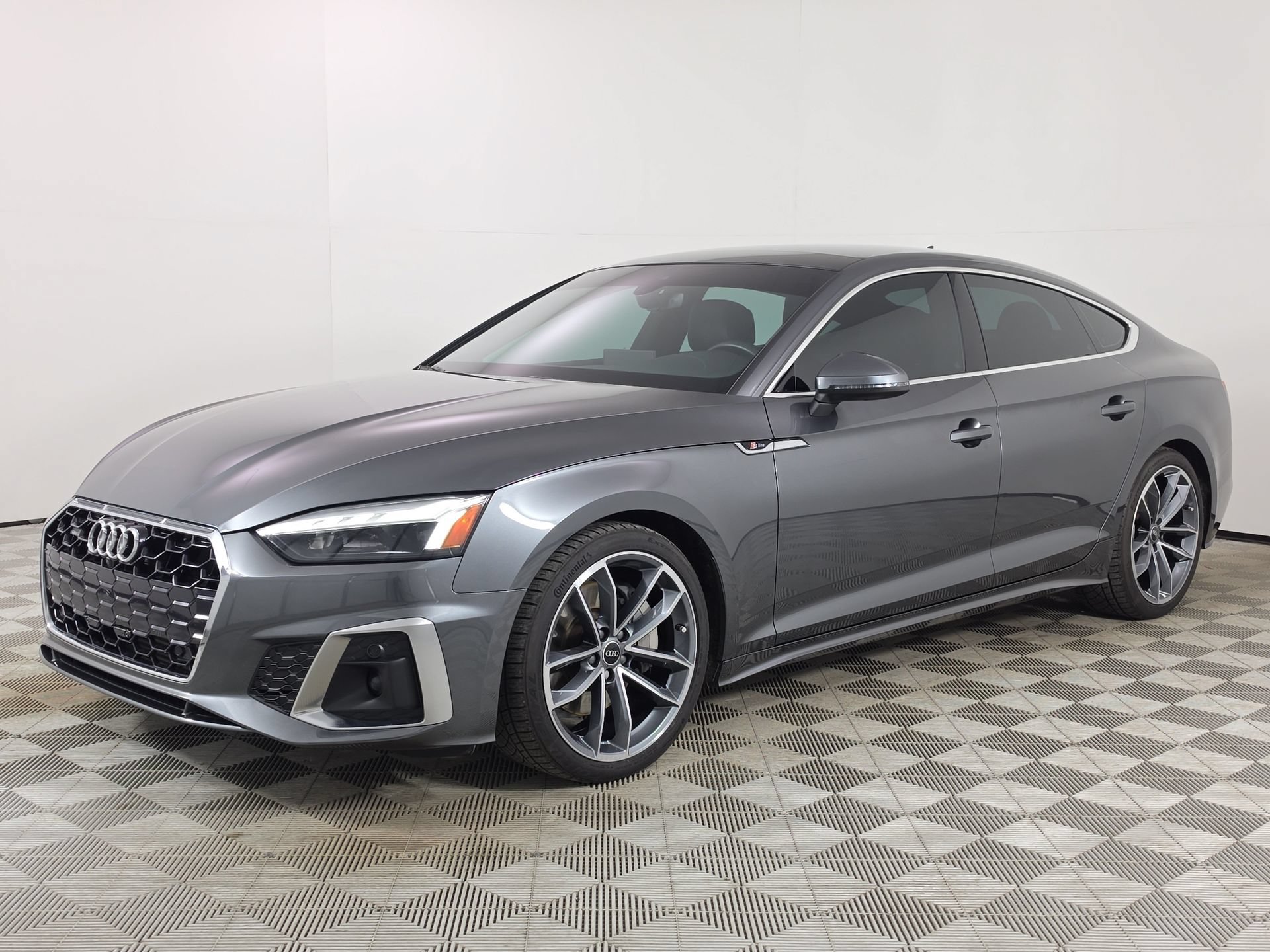 Used 2023 Audi A5 2.0T Premium Plus w/ Premium Plus AWD/4WD image 3