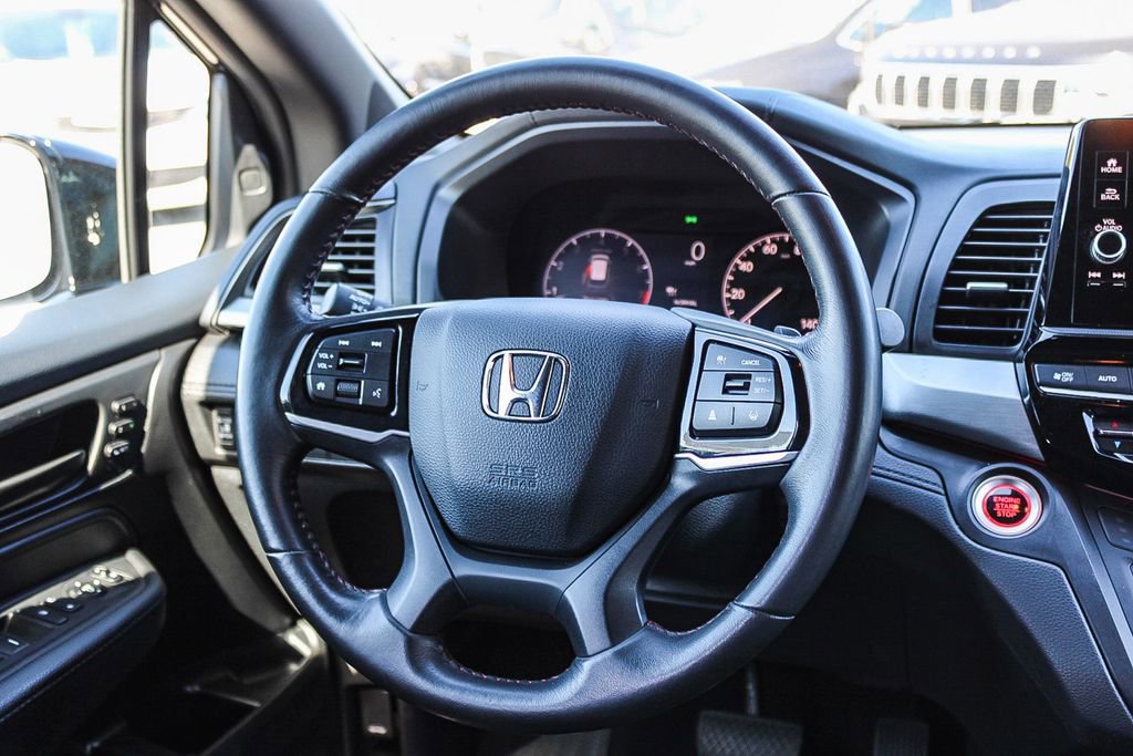 Used 2025 Honda Odyssey Sport-L image 15