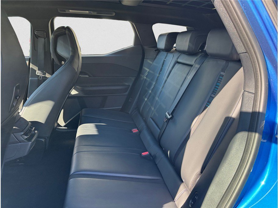 Used 2023 Fisker Ocean Extreme AWD/4WD image 10