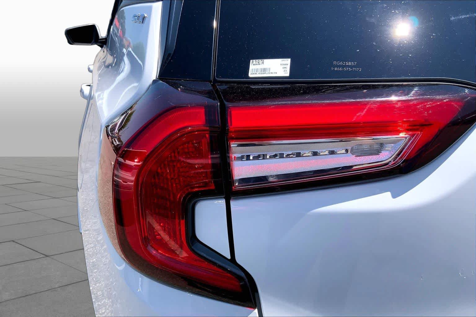 Certified 2023 GMC Terrain SLT AWD/4WD image 27