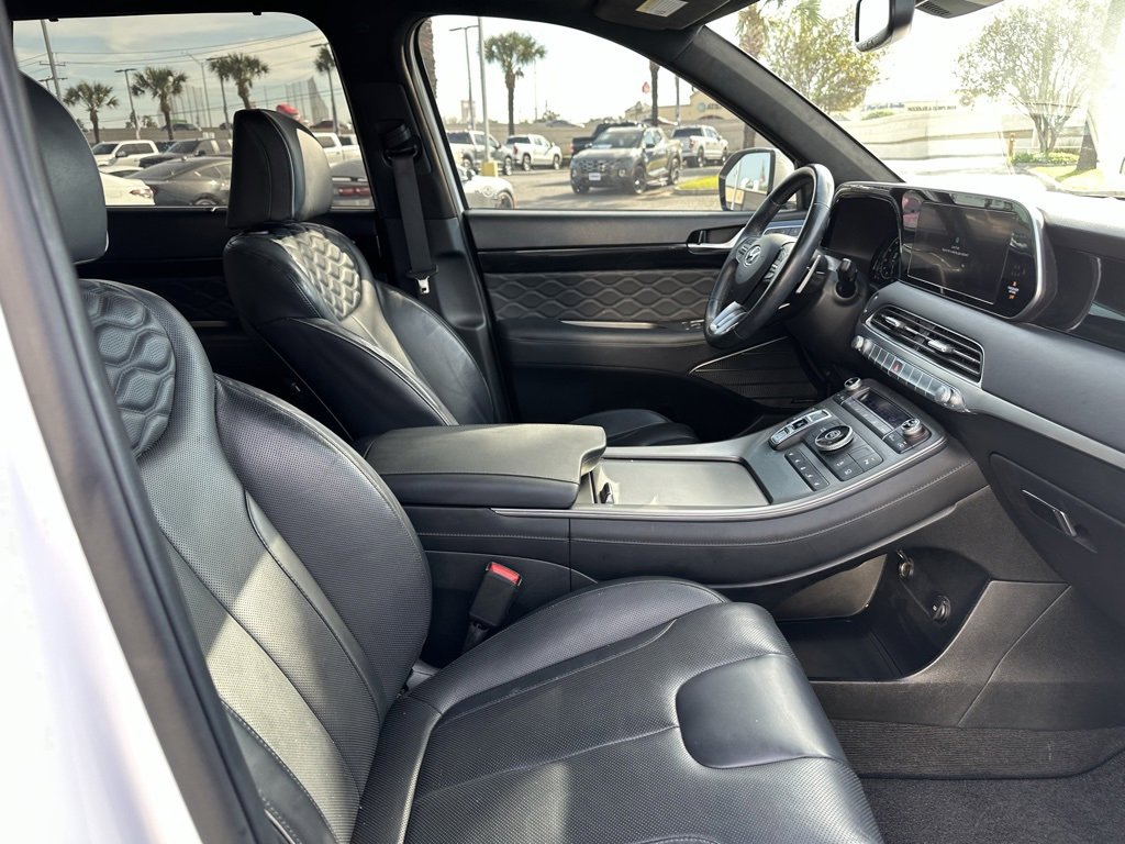 Used 2021 Hyundai Palisade Calligraphy w/ Cargo Package image 23