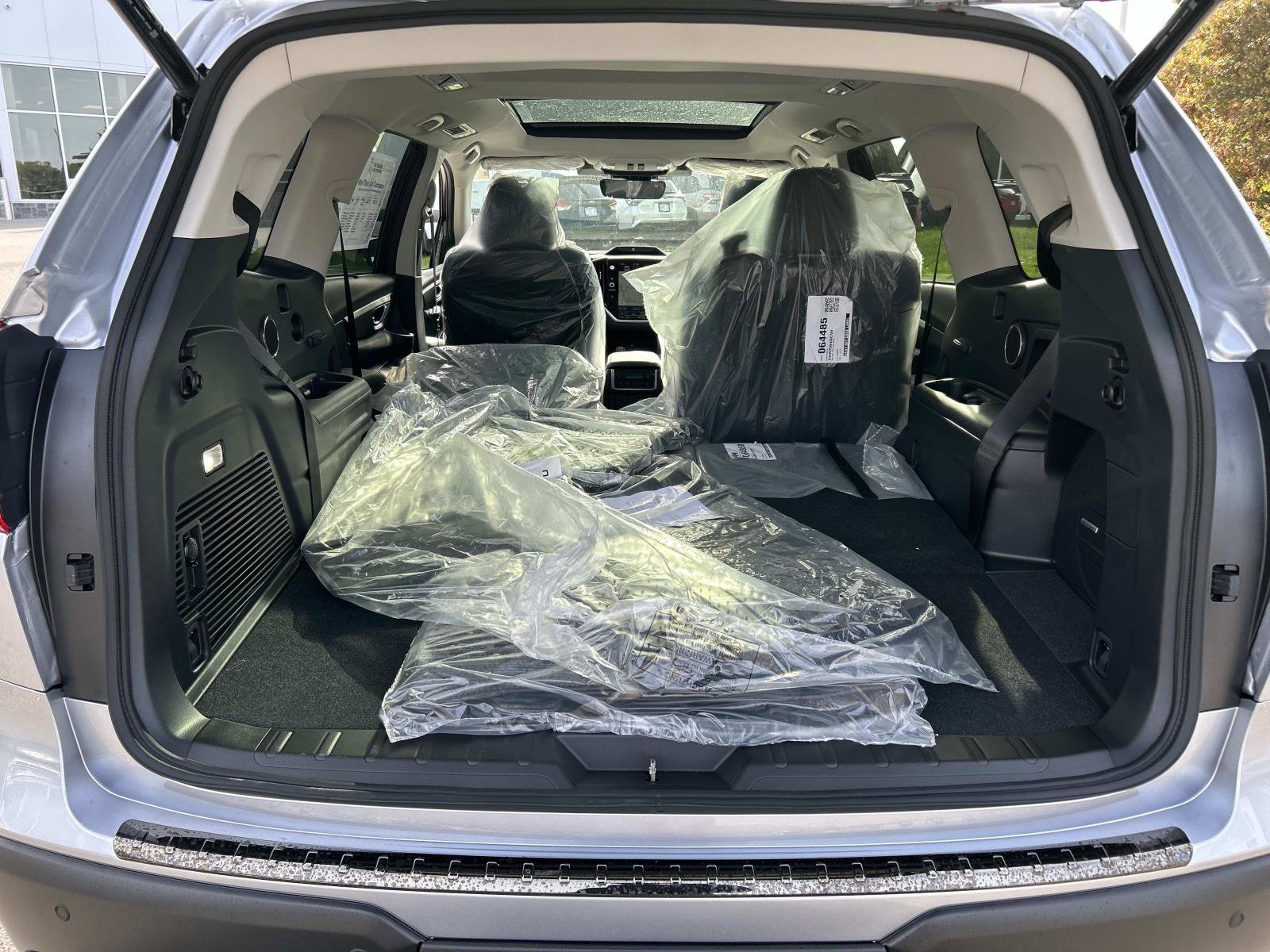 New 2025 Subaru Ascent Limited image 9