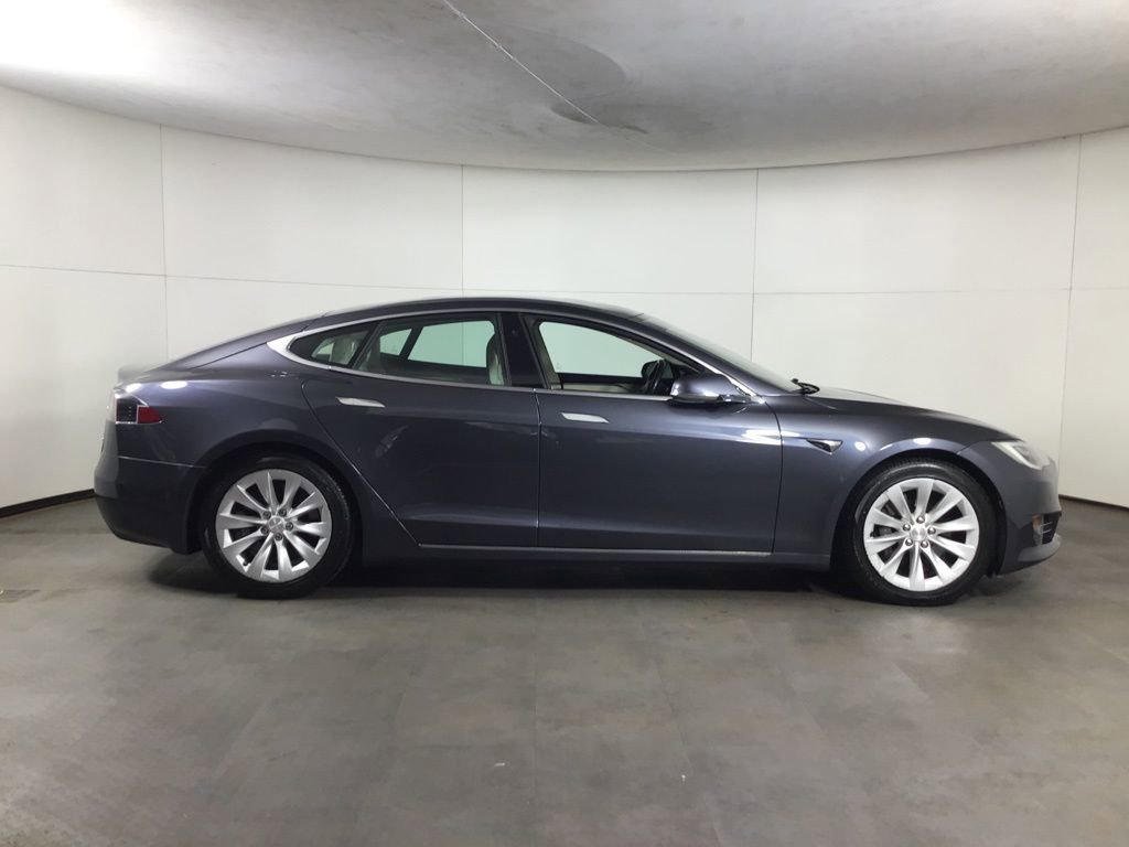Used 2018 Tesla Model S 100D image 8