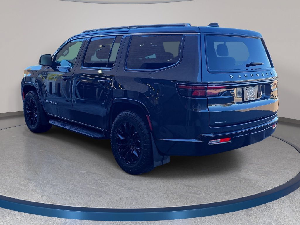 Used 2023 Jeep Wagoneer 4WD image 8