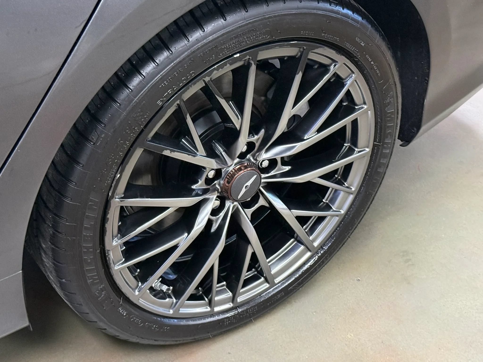 Used 2018 Genesis G80 3.3T Sport RWD image 33