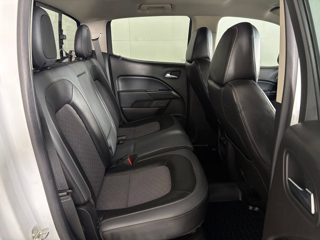 Used 2016 Chevrolet Colorado Z71 AWD/4WD image 46