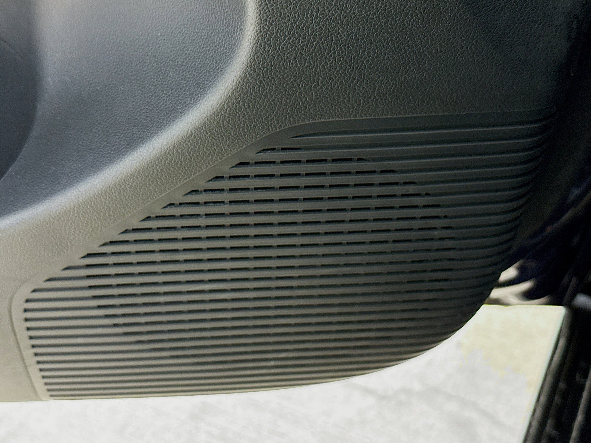 Used 2025 Hyundai Kona SEL image 21