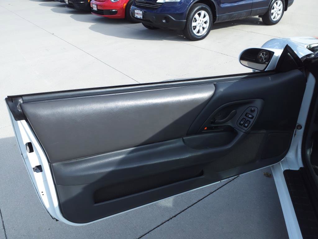 Used 1997 Chevrolet Camaro Z28 w/ Preferred Equipment Group 2 image 18