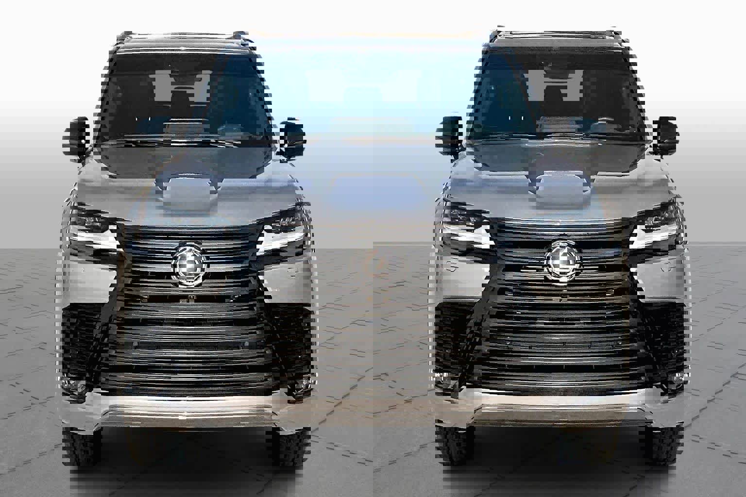 Used 2024 Lexus LX 600 4WD w/ Appearance Package image 3