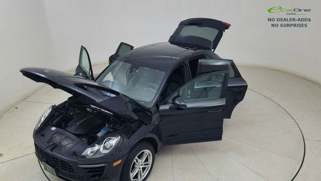 Used 2018 Porsche Macan AWD/4WD image 82