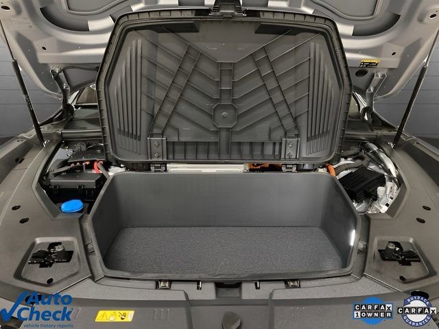 Used 2023 Audi e-tron Premium Plus w/ Premium Plus Package image 93