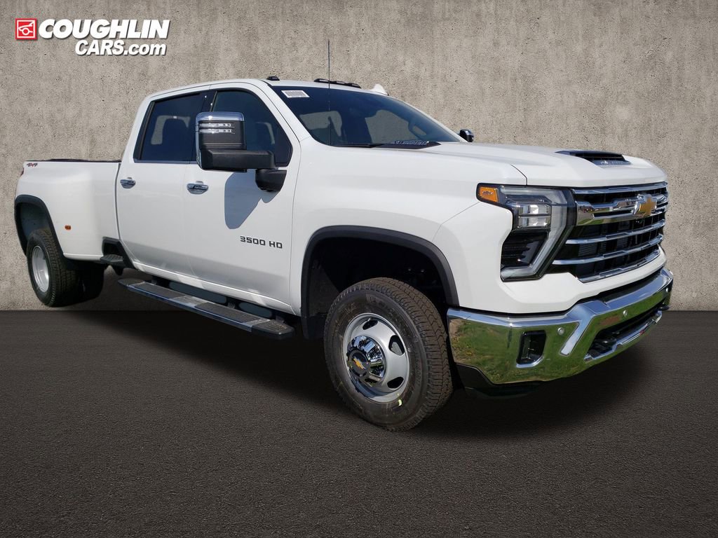 New 2026 Chevrolet Silverado 3500 LTZ w/ LTZ Plus Package AWD/4WD image 7