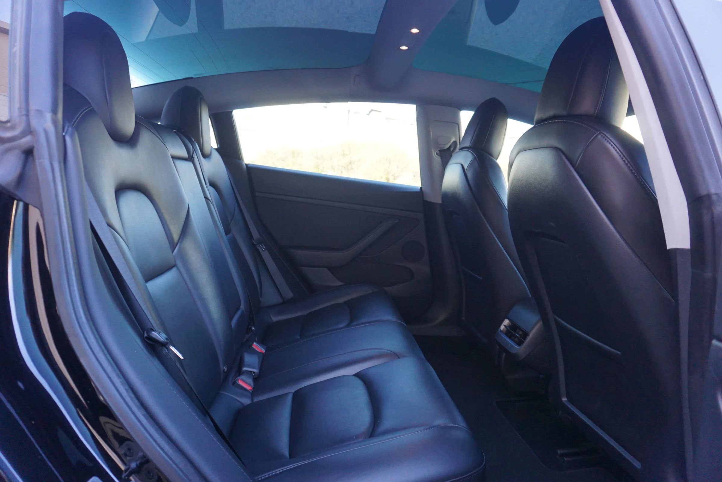 Used 2022 Tesla Model 3 Long Range image 21