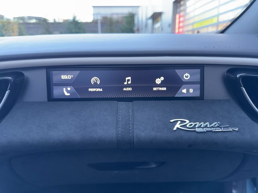 Certified 2024 Ferrari Roma Spider RWD image 32