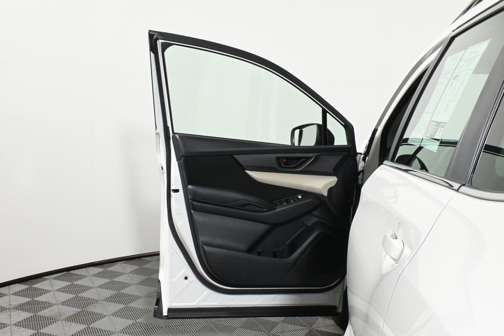 Used 2022 Subaru Ascent 8-Passenger image 28