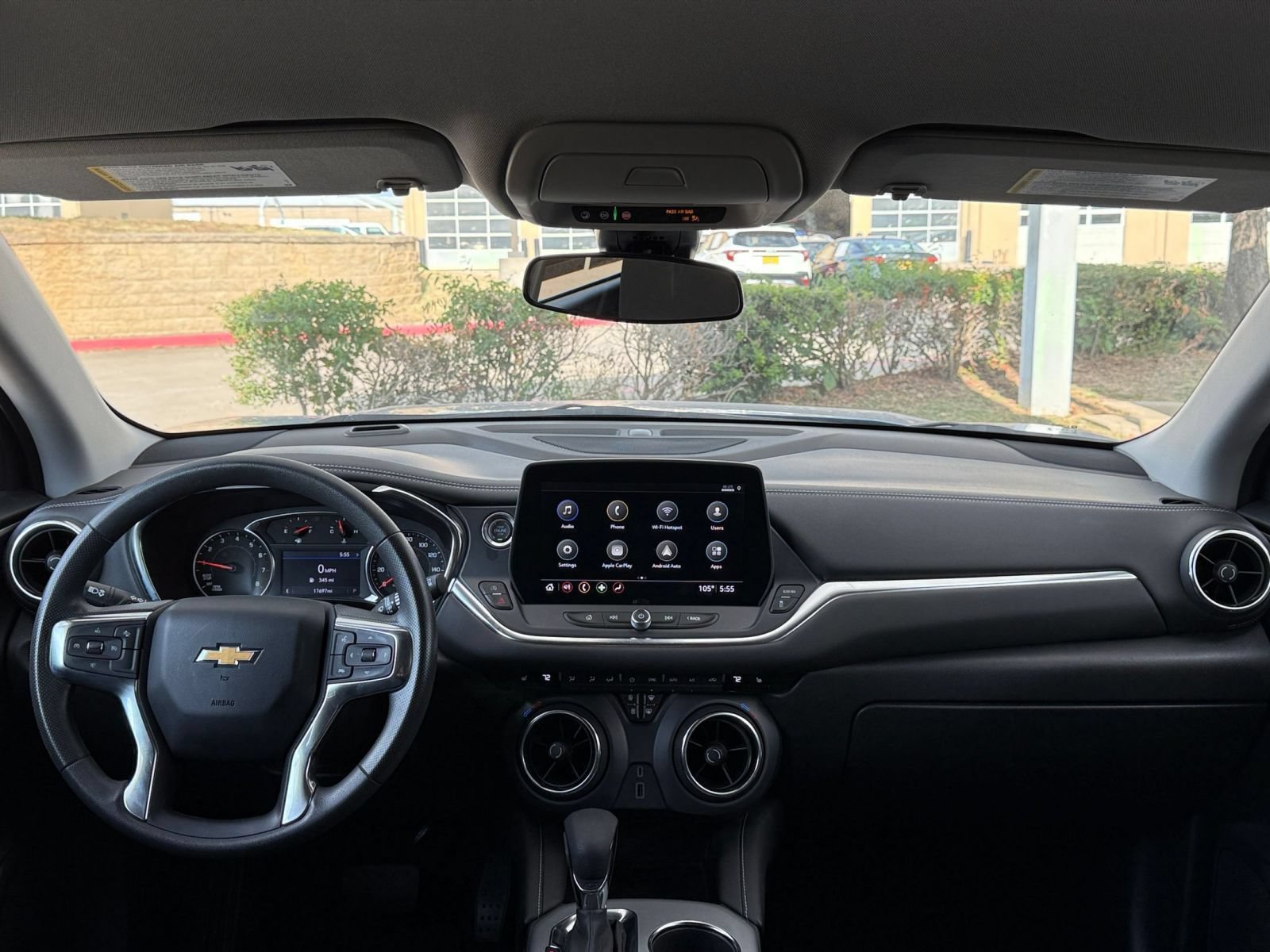 Used 2025 Chevrolet Blazer LT FWD image 33