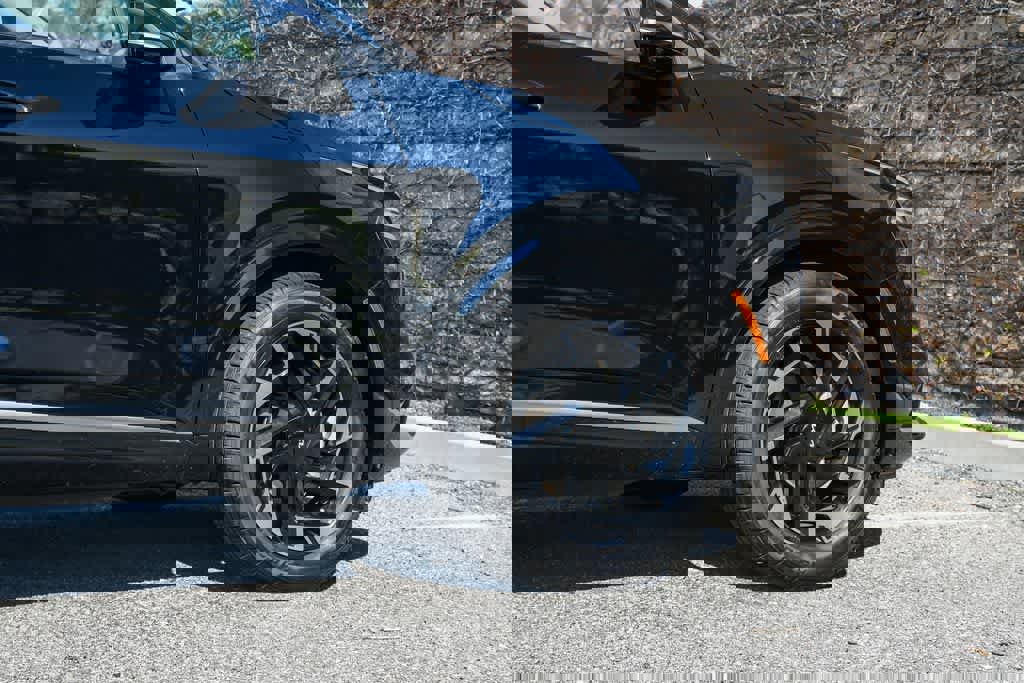 Used 2023 Kia Sportage SX image 11