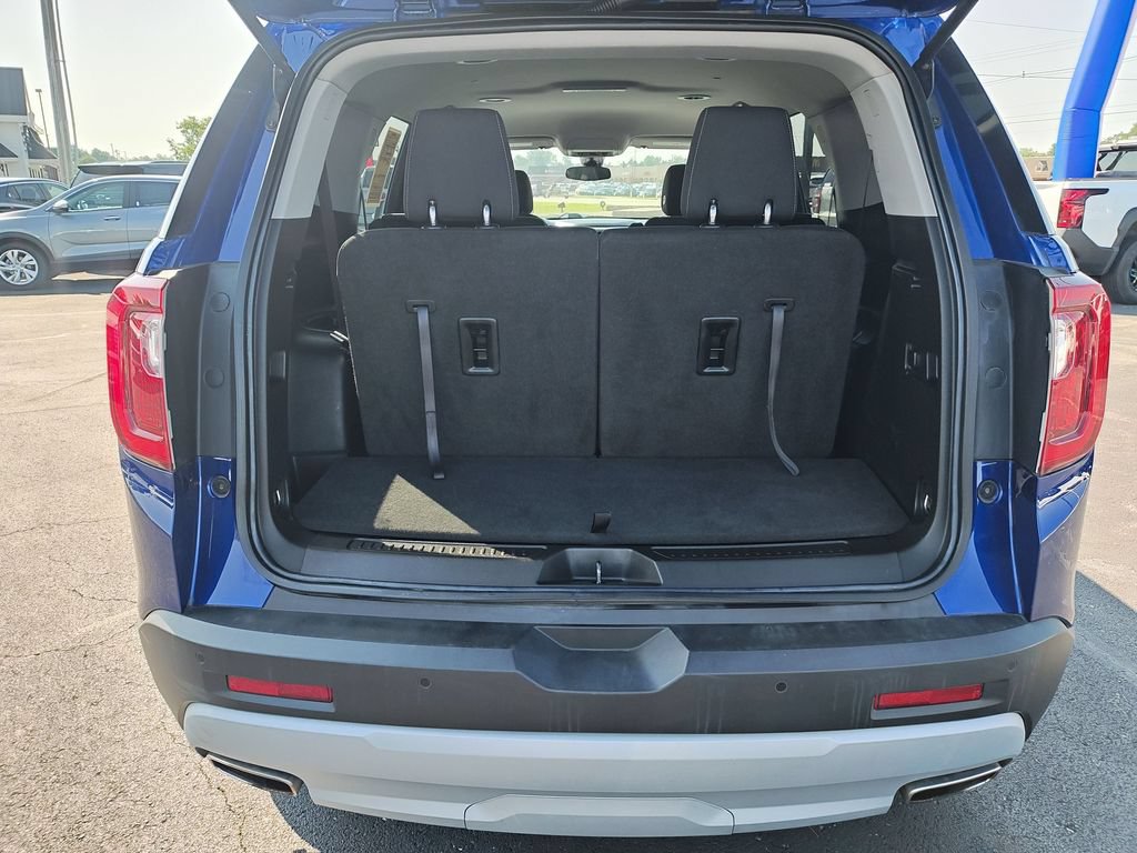 Used 2023 GMC Acadia SLE FWD image 25