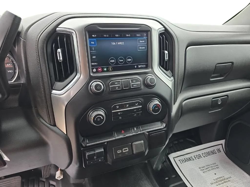 Used 2020 Chevrolet Silverado 3500 LT AWD/4WD image 23