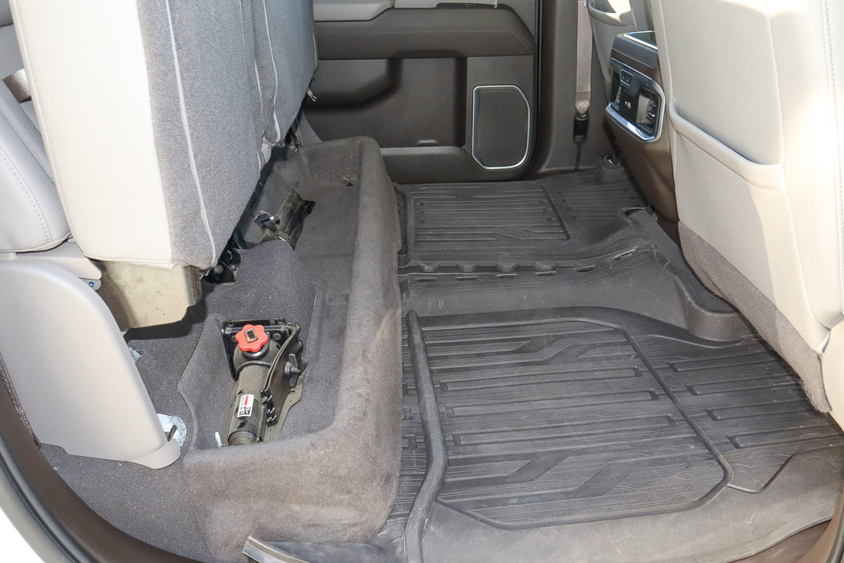 Used 2022 GMC Sierra 1500 SLT w/ SLT Premium Plus Package image 9