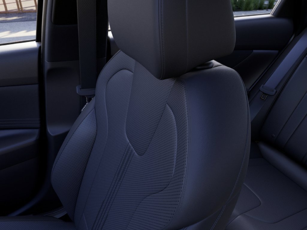 New 2026 Hyundai Elantra SEL Sport FWD image 12