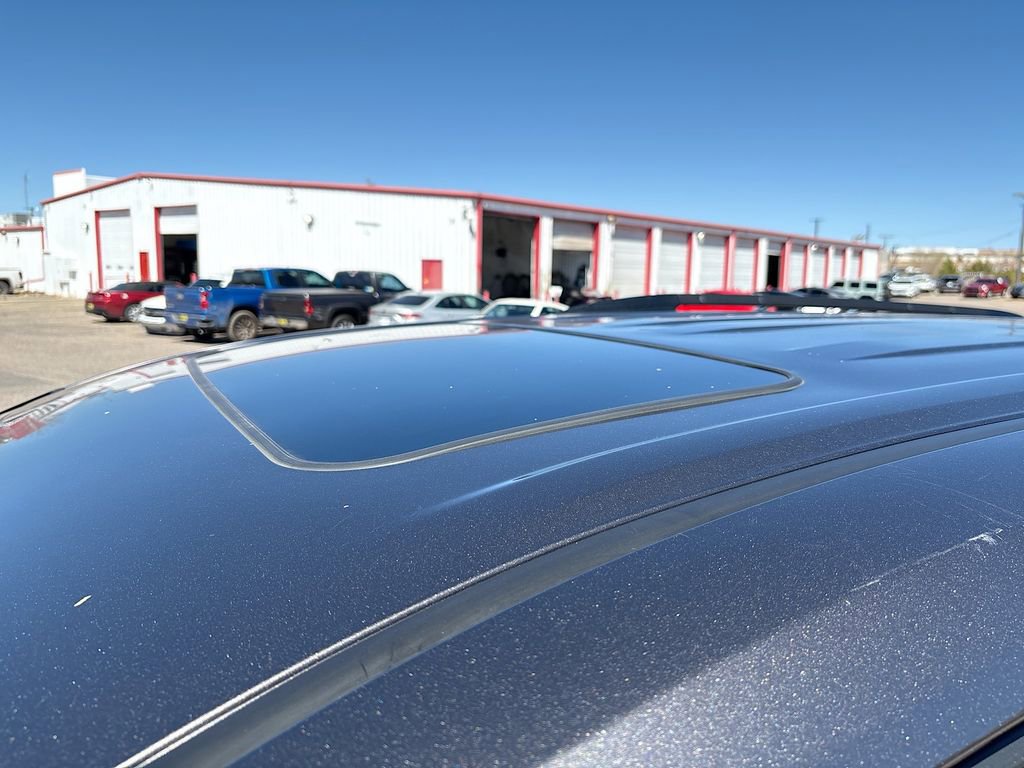 Used 2023 Toyota Sienna XLE w/ XLE Plus Package image 24