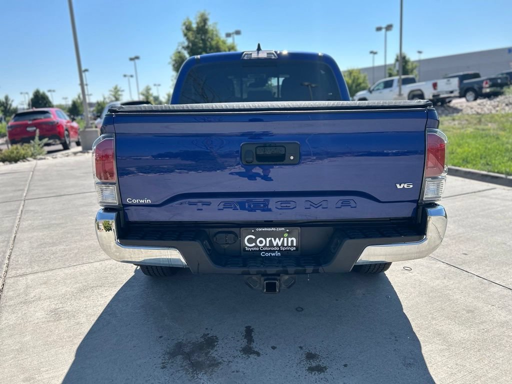 Used 2022 Toyota Tacoma TRD Off-Road AWD/4WD image 7