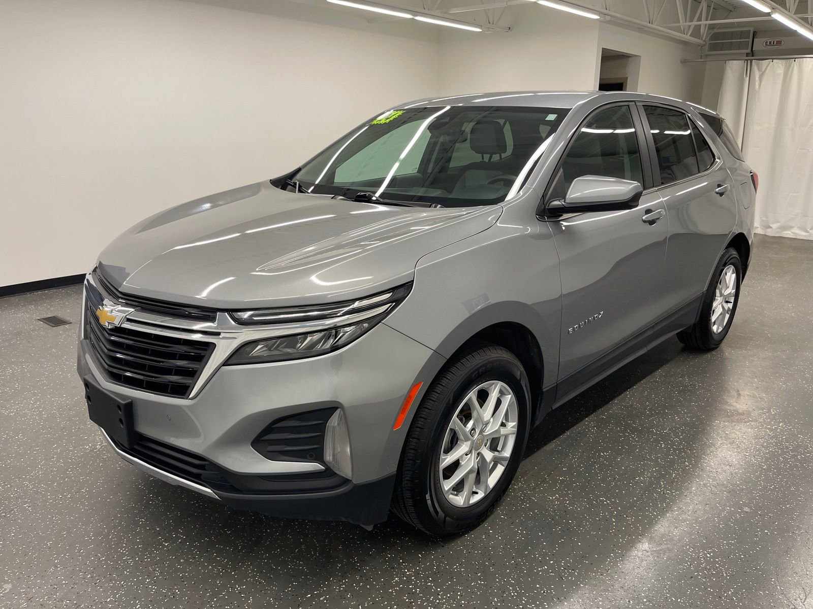 Used 2024 Chevrolet Equinox LT image 4
