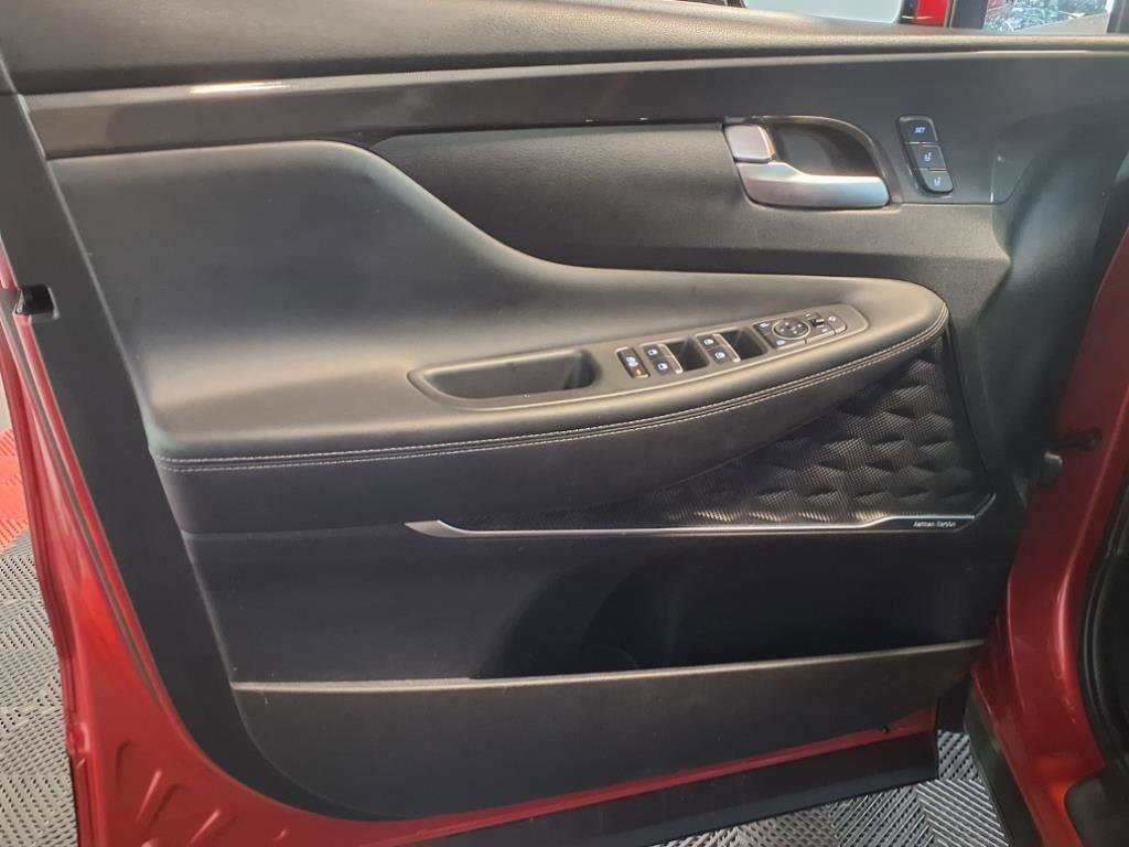 Used 2023 Hyundai Santa Fe Limited image 18