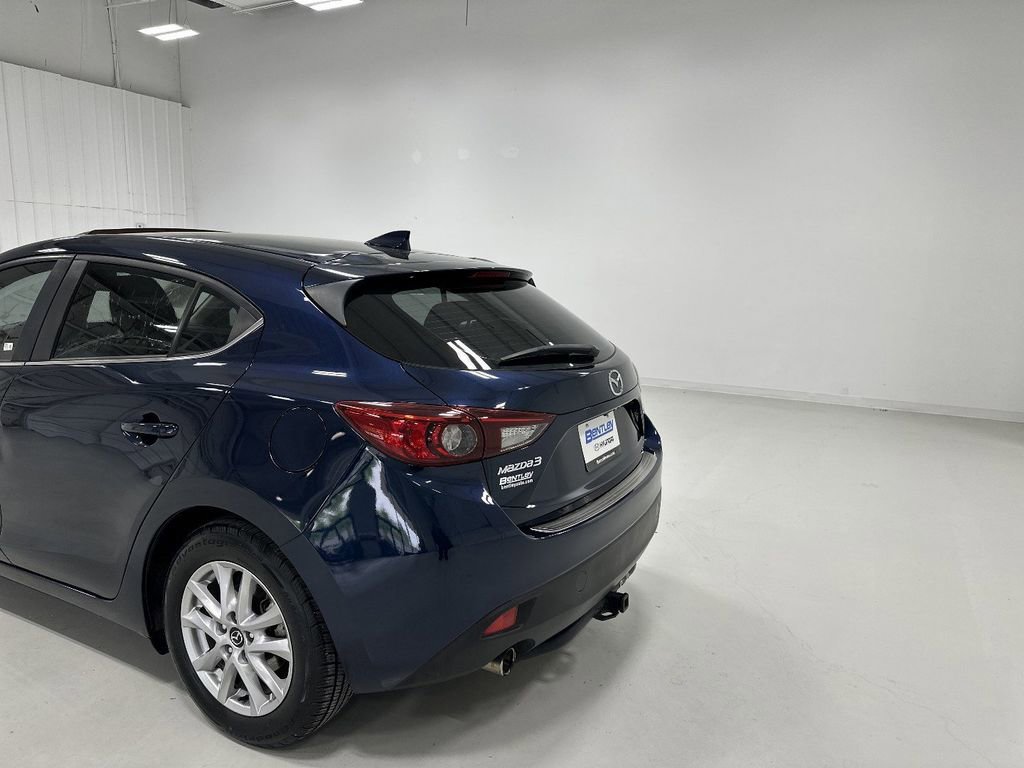 Used 2016 MAZDA MAZDA3 i Touring w/ Popular Equipment Package image 14