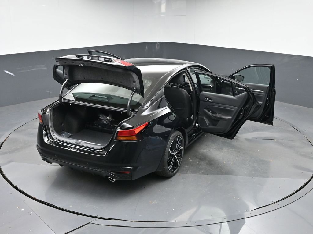 New 2025 Nissan Altima 2.5 SR image 51